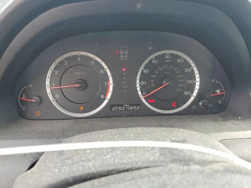 2011 HONDA ACCORD LX  