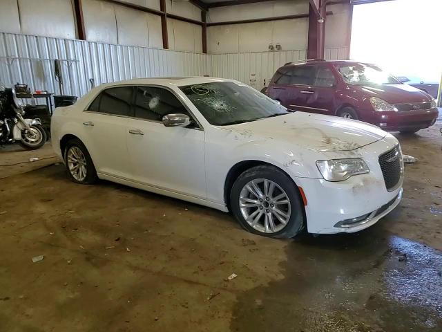 2017 CHRYSLER 300C 