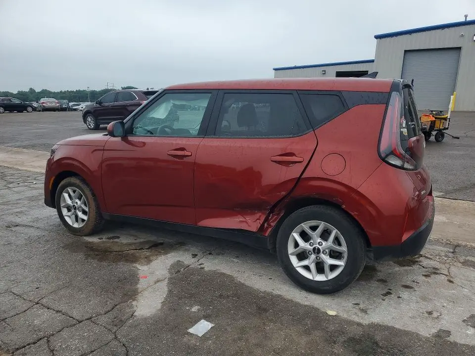 2024 KIA SOUL LX  