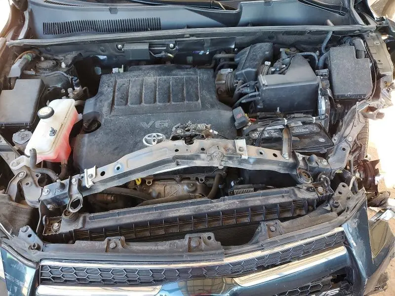 2010 TOYOTA RAV4 LIMITED  