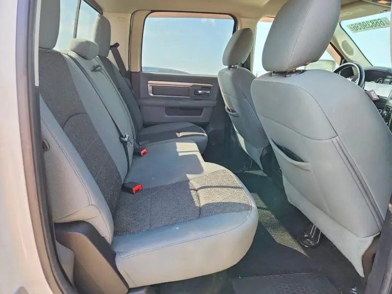 2013 RAM 1500 SLT  