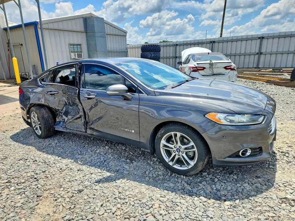 2015 FORD FUSION TITANIUM HEV  
