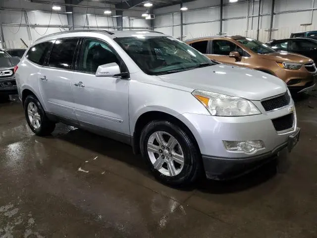 2010 CHEVROLET TRAVERSE LT  