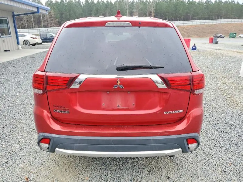 2018 MITSUBISHI OUTLANDER ES  