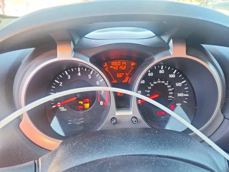 2012 NISSAN JUKE S  