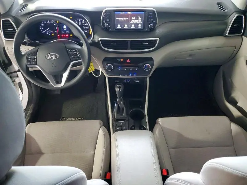 2019 HYUNDAI TUCSON SE  