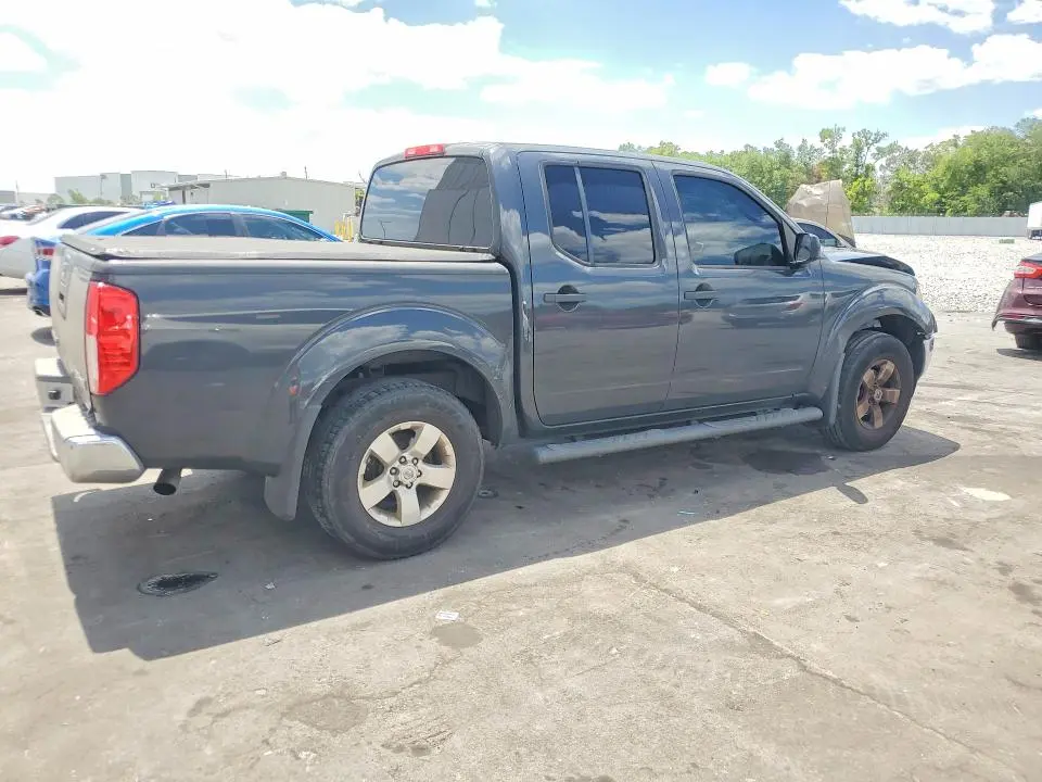 2010 NISSAN FRONTIER SE V6  