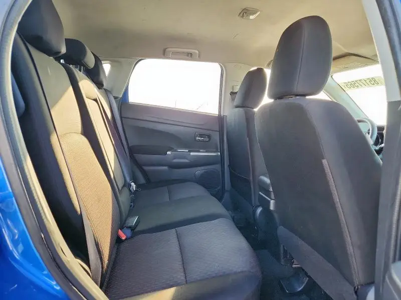 2019 MITSUBISHI OUTLANDER SPORT ES  