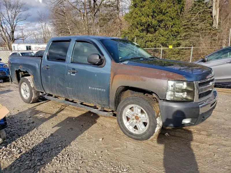 2010 CHEVROLET SILVERADO K1500 LT  