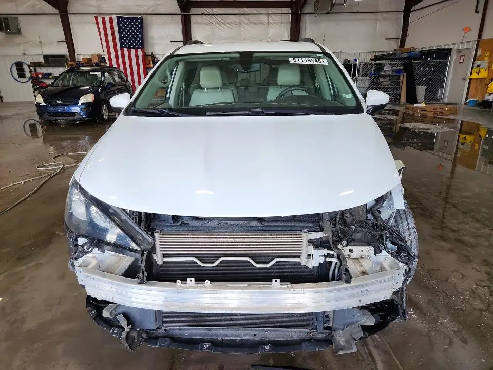 2020 CHRYSLER VOYAGER LXI  