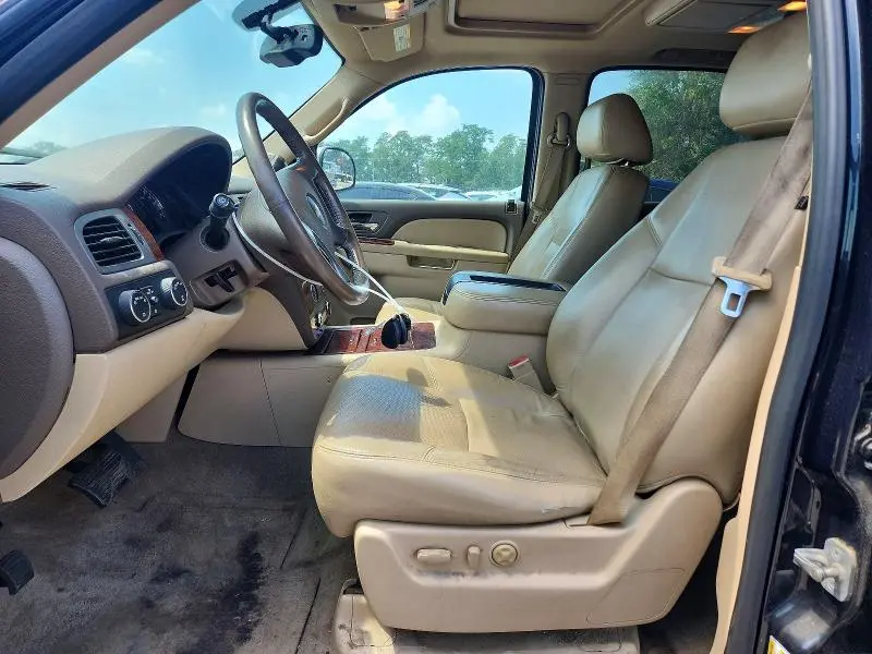 2012 CHEVROLET TAHOE K1500 LTZ  
