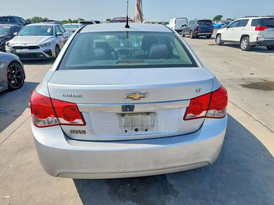 2013 CHEVROLET CRUZE LT  