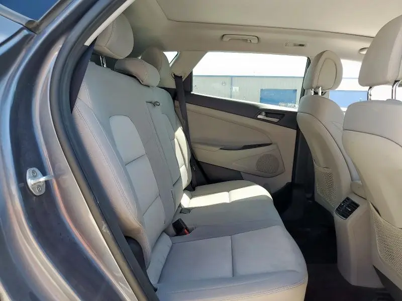 2018 HYUNDAI TUCSON VALUE  