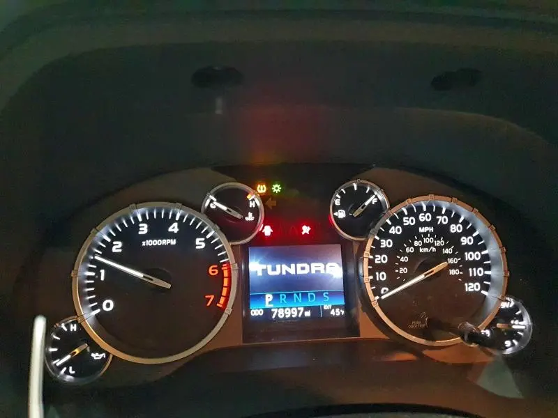 2015 TOYOTA TUNDRA CREWMAX LIMITED  