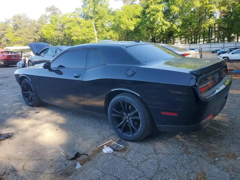 2017 DODGE CHALLENGER SXT  