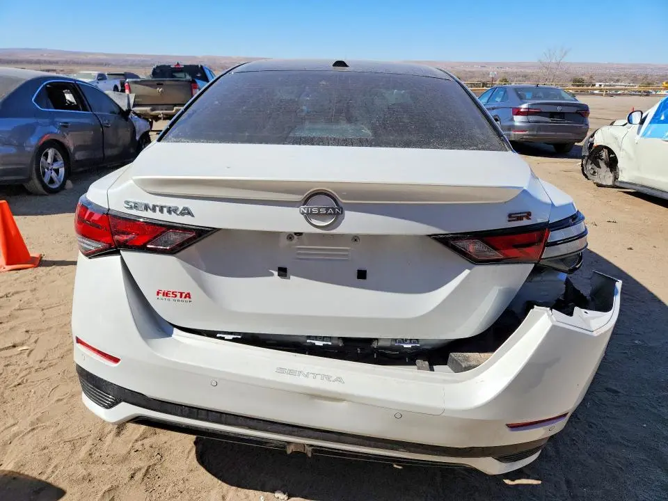 2025 NISSAN SENTRA SR  