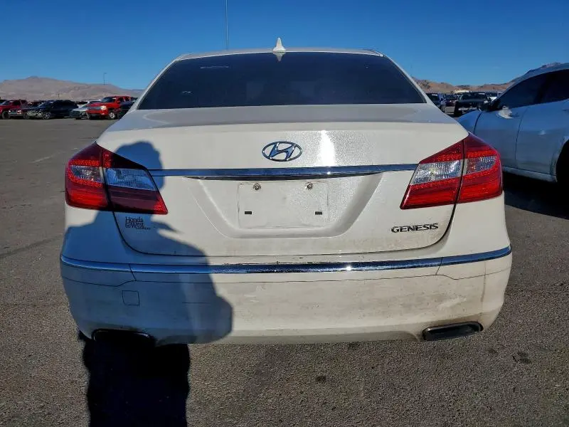 2013 HYUNDAI GENESIS 3.8L  