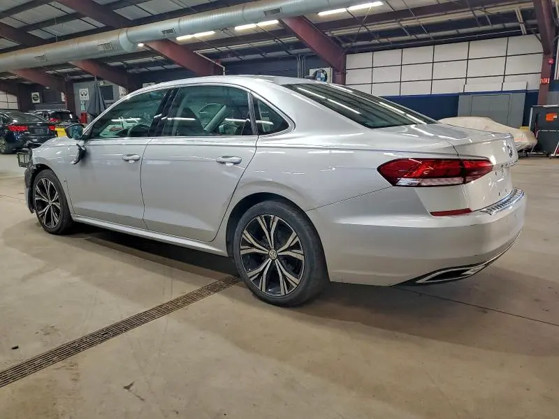 2021 VOLKSWAGEN PASSAT SE  