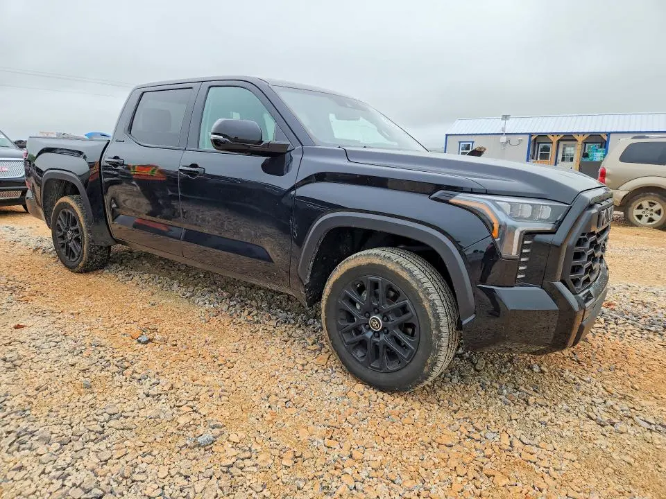 2024 TOYOTA TUNDRA LIMITED HV  