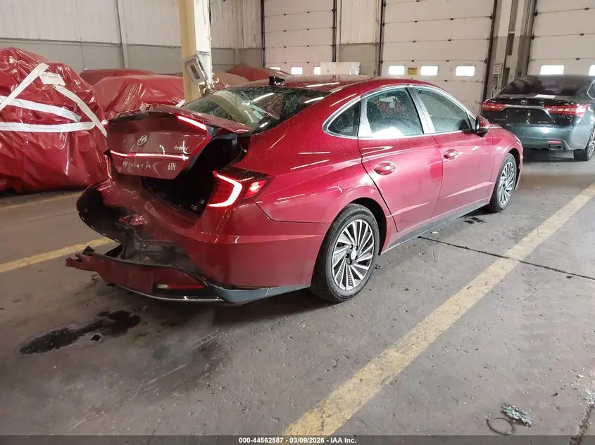 2023 HYUNDAI SONATA HYBRID SEL