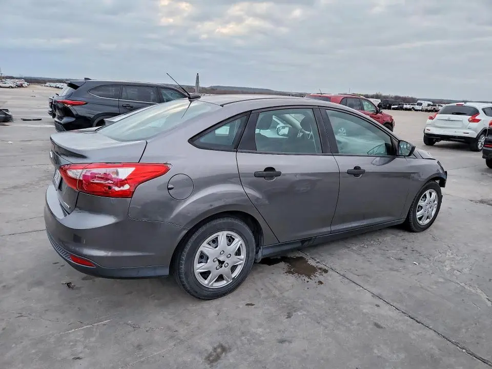2013 FORD FOCUS S  