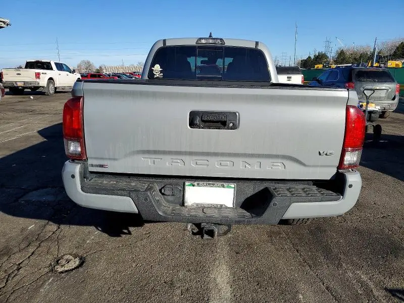 2018 TOYOTA TACOMA DOUBLE CAB  