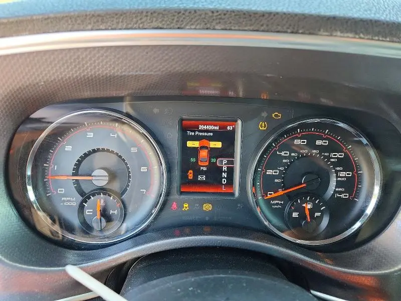 2013 DODGE CHARGER SE  