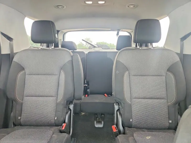 2018 CHEVROLET TRAVERSE LT  