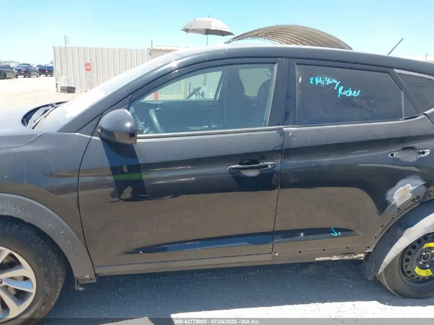2018 HYUNDAI TUCSON SE