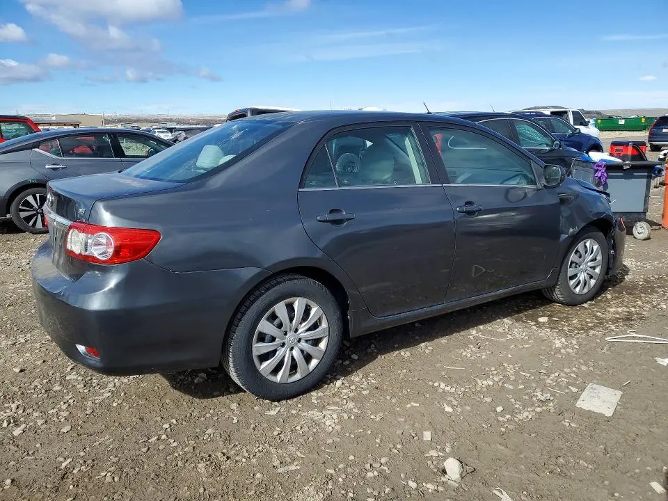 2013 TOYOTA COROLLA LE  