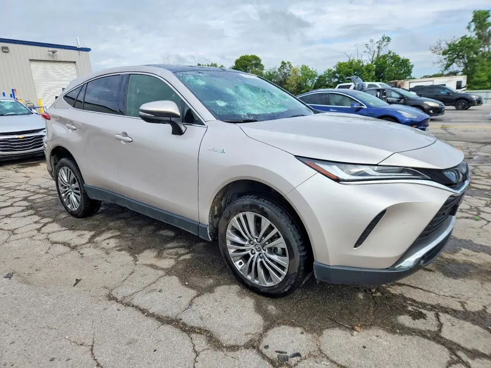2021 TOYOTA VENZA LIMITED  