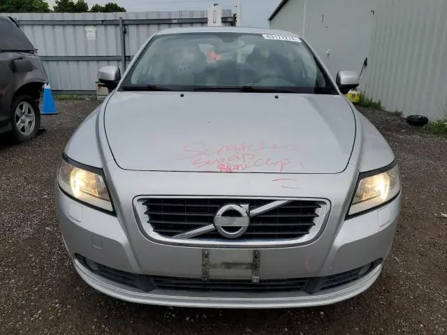 2011 VOLVO S40 T5  