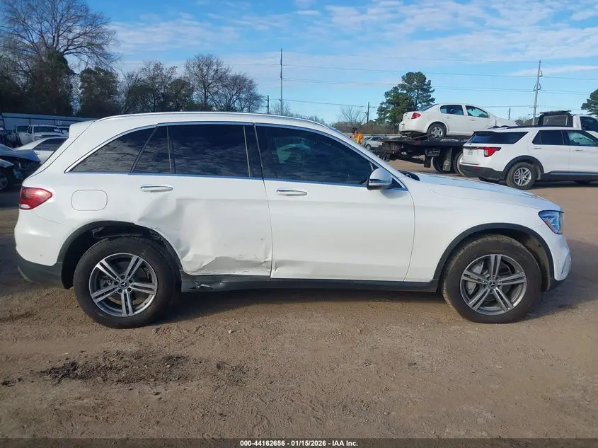 2021 MERCEDES-BENZ GLC 300 SUV