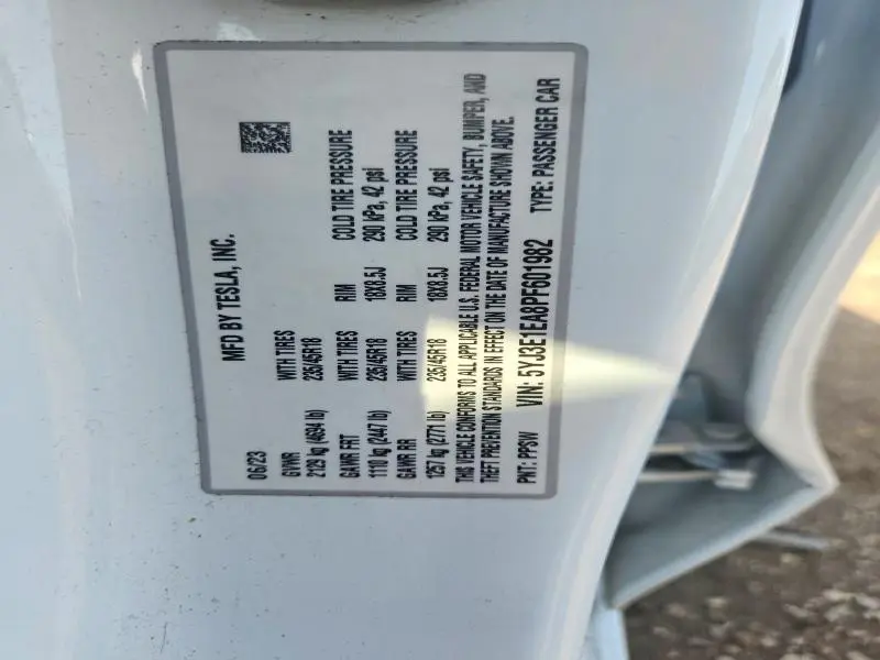 2023 TESLA MODEL 3   