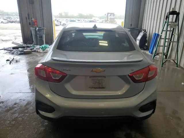 2017 CHEVROLET CRUZE LT  