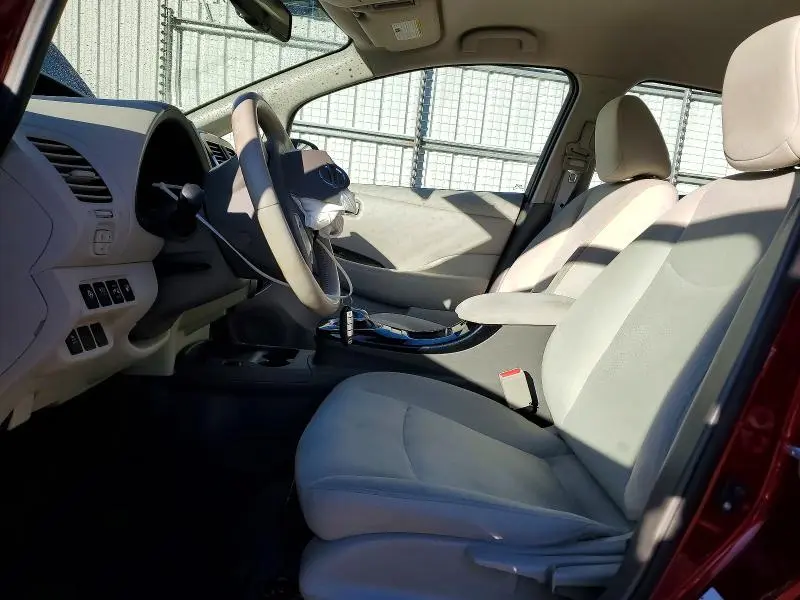 2015 NISSAN LEAF SV  
