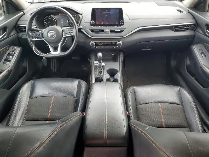 2019 NISSAN ALTIMA SR  