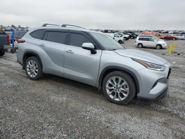 2022 TOYOTA HIGHLANDER LIMITED  