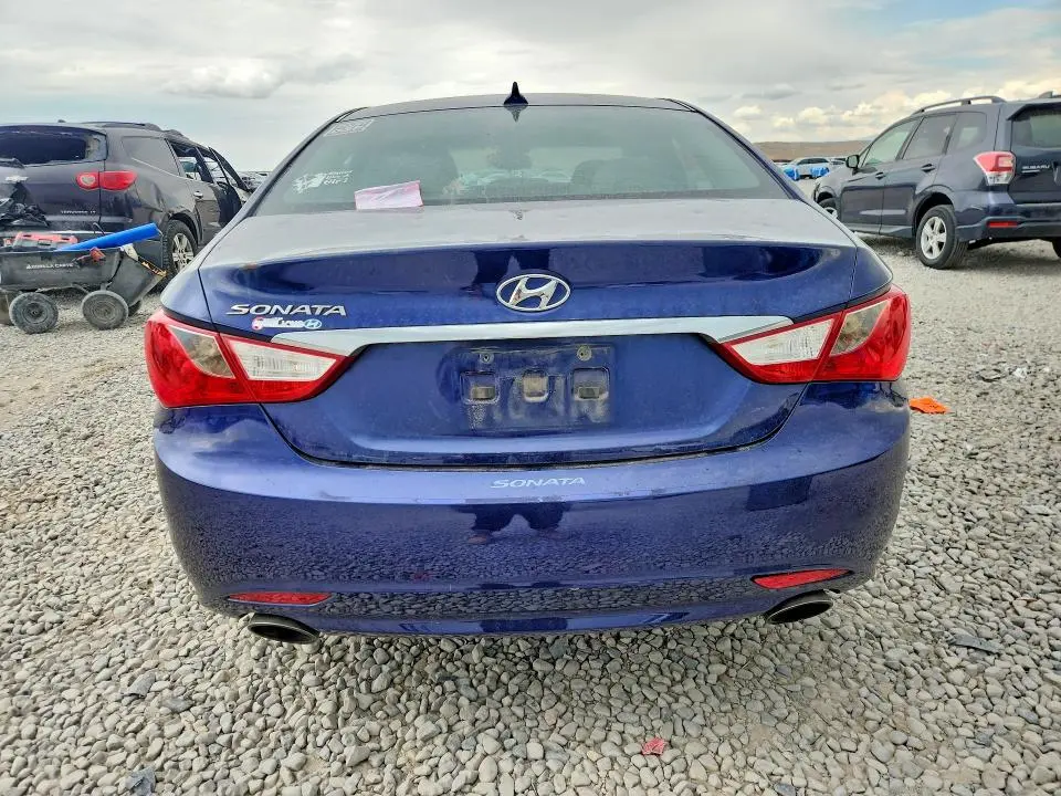 2012 HYUNDAI SONATA SE  