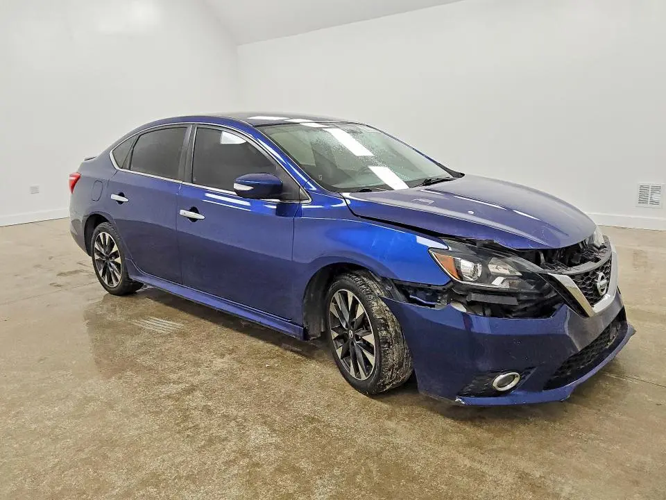 2019 NISSAN SENTRA SR  