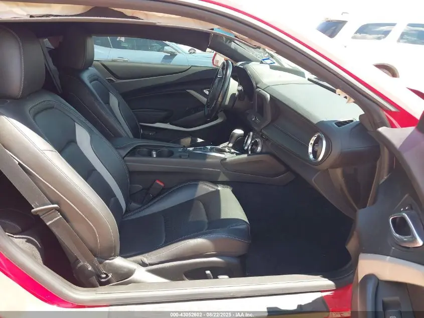 2021 CHEVROLET CAMARO RWD  2LT