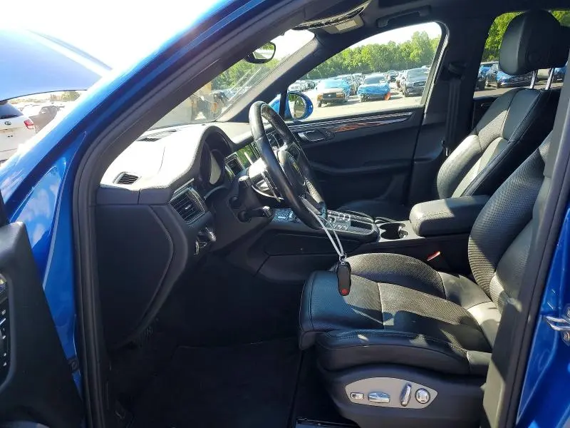 2017 PORSCHE MACAN S  