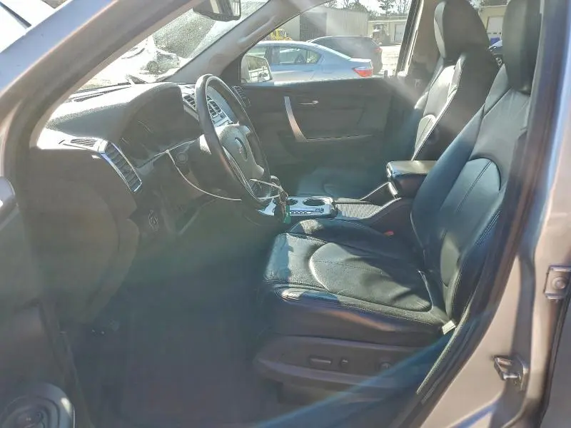 2012 GMC ACADIA SLT-2  