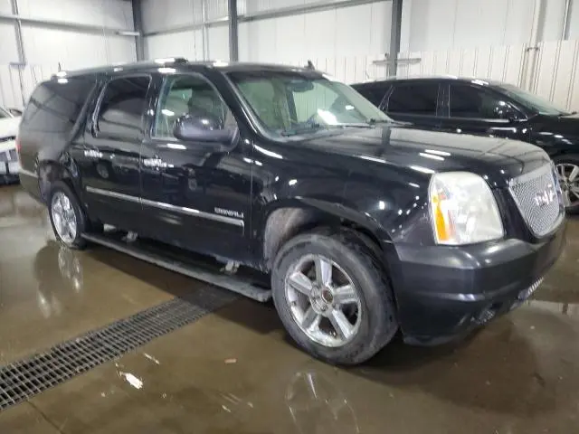 2010 GMC YUKON XL DENALI  