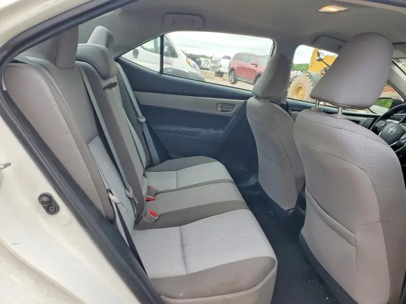 2018 TOYOTA COROLLA LE  