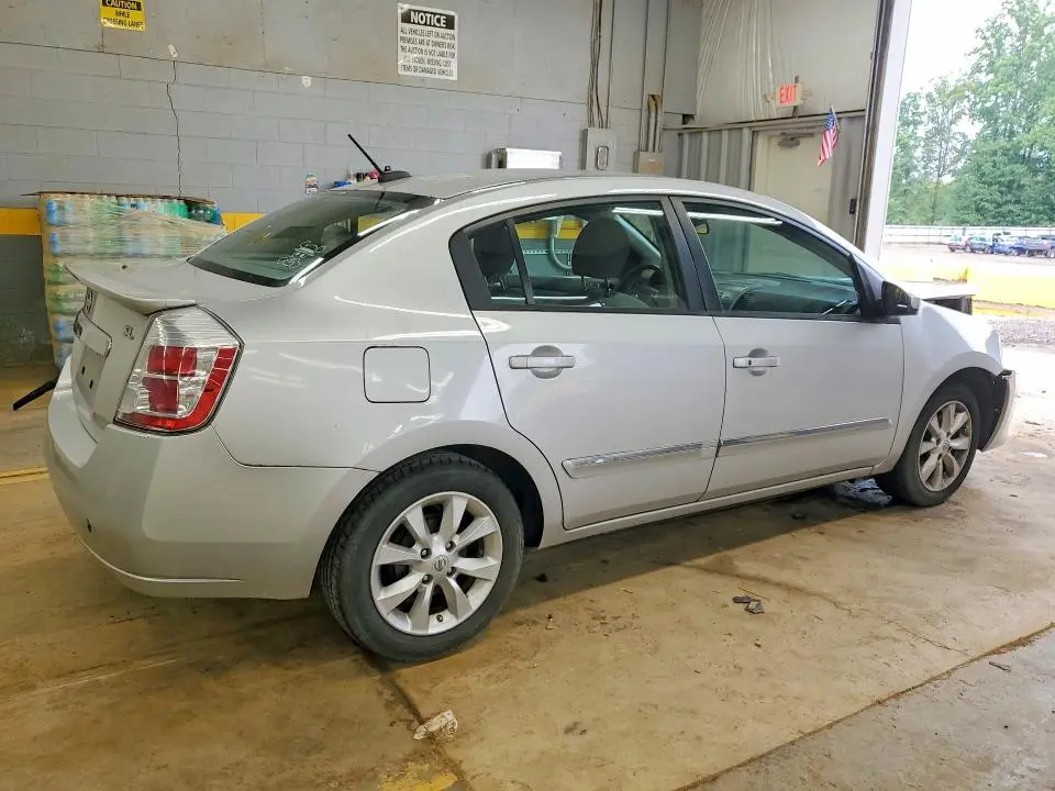 2011 NISSAN SENTRA 2.0  