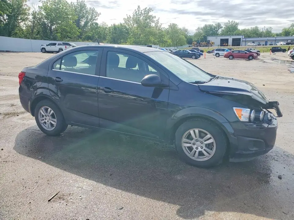 2013 CHEVROLET SONIC LT  