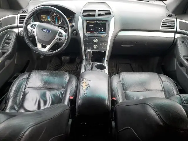 2011 FORD EXPLORER XLT  