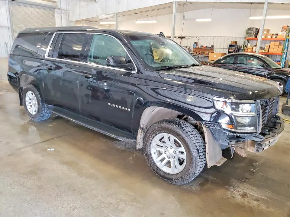 2017 CHEVROLET SUBURBAN K1500 LT  