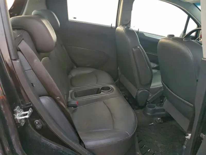 2015 CHEVROLET SPARK 2LT  